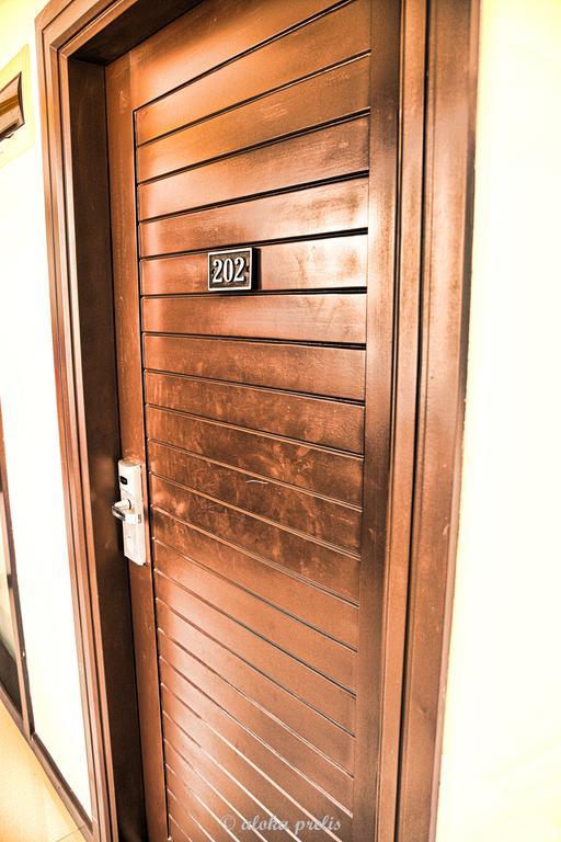 Ceylon City Hotel,Kolombo Bagian luar foto