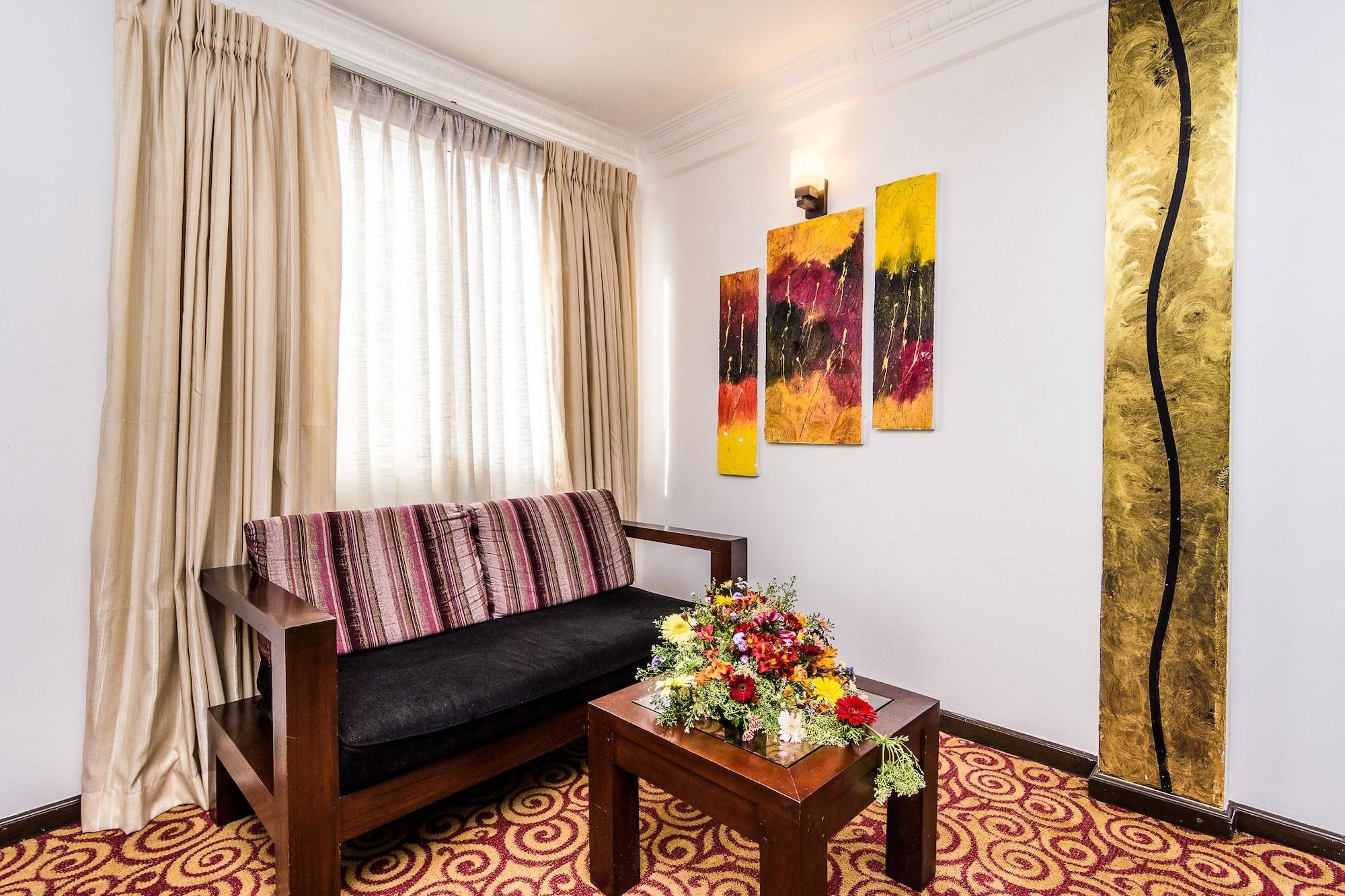 Ceylon City Hotel,Kolombo Bagian luar foto