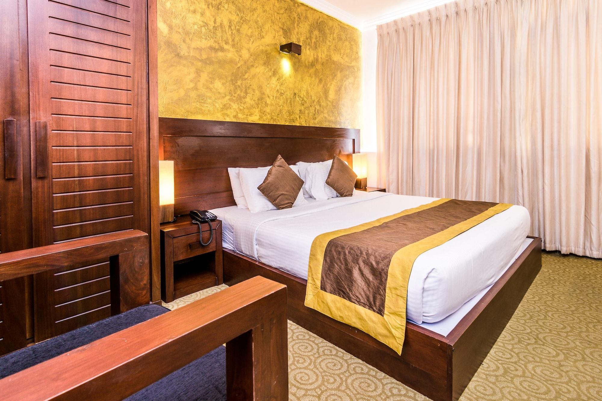 Ceylon City Hotel,Kolombo Bagian luar foto