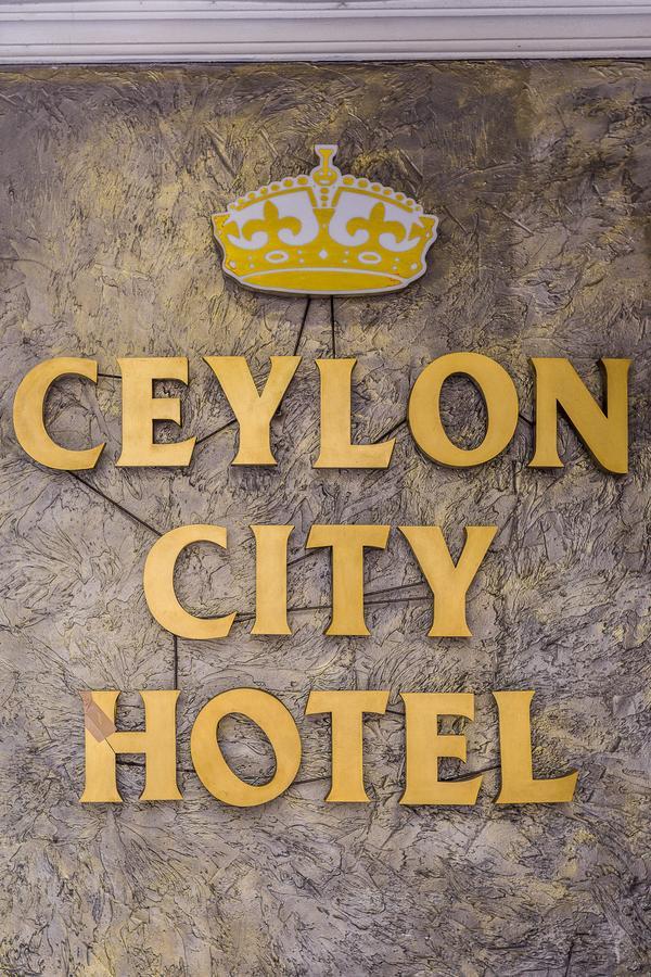 Ceylon City Hotel,Kolombo Bagian luar foto