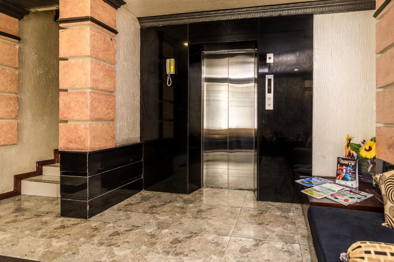 Ceylon City Hotel,Kolombo Bagian luar foto