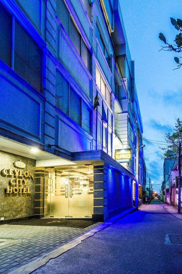 Ceylon City Hotel,Kolombo Bagian luar foto